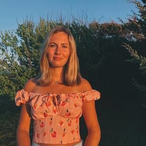 Meet your Posher, Ellie